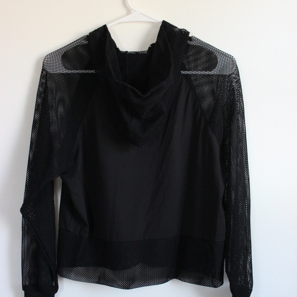 Net Jacket - Picture 3 of 3